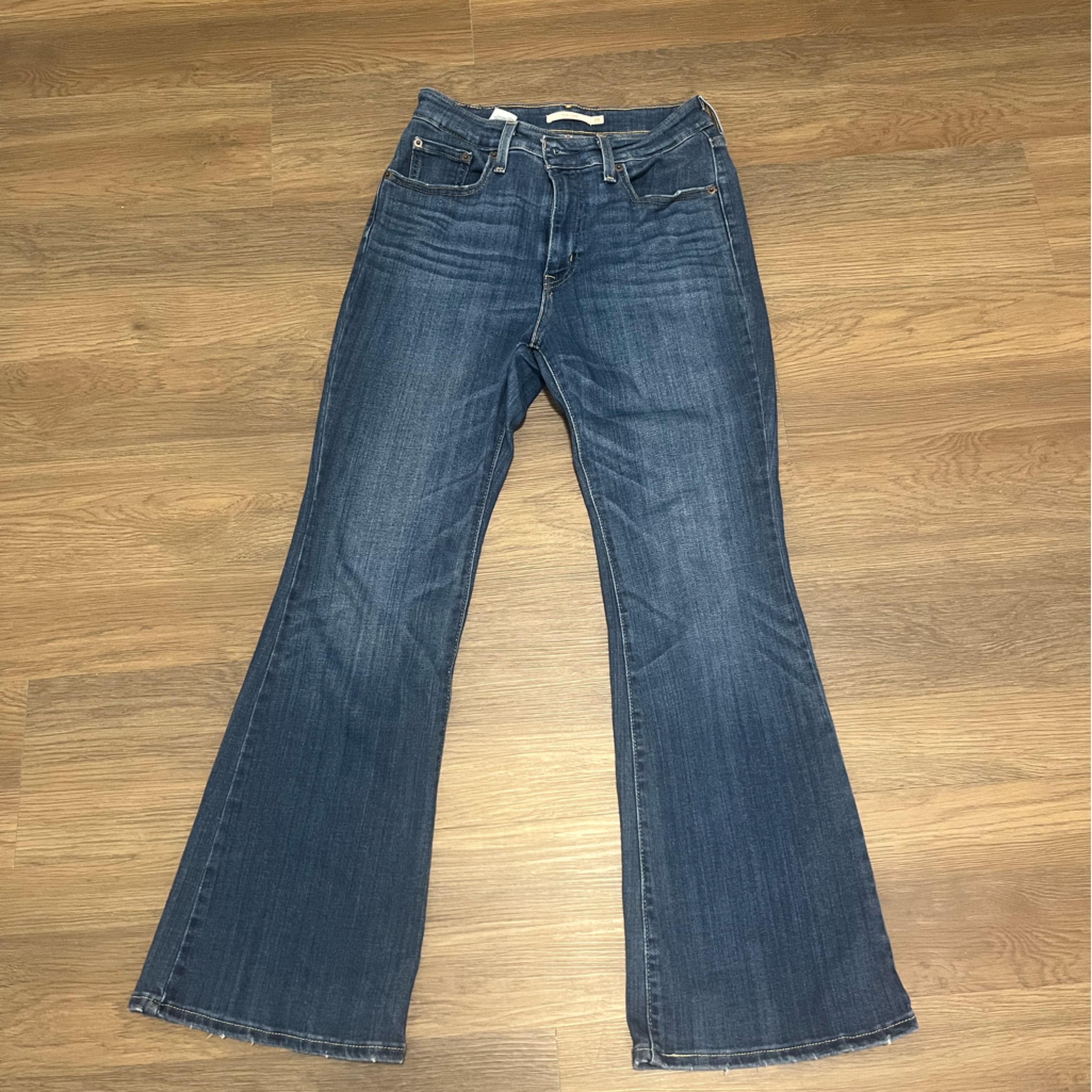 Levis 726 Flares